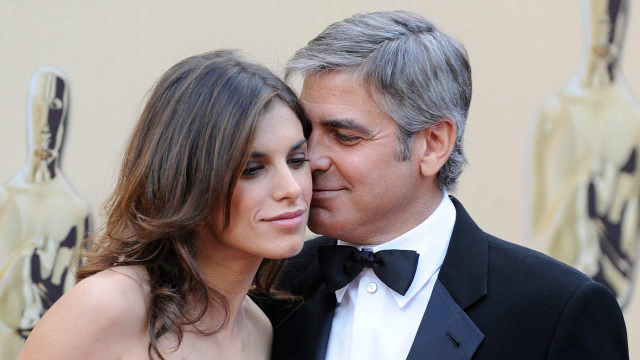 Elisabetta Canalis e George Clooney (ANSAfoto) - ilcorrierino.com