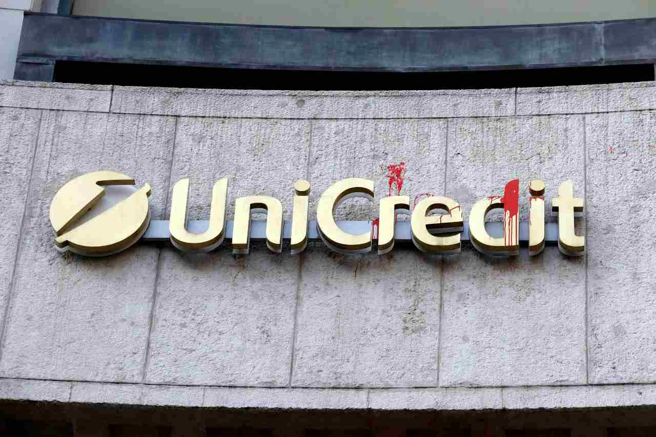 Unicredit chiude la filiale